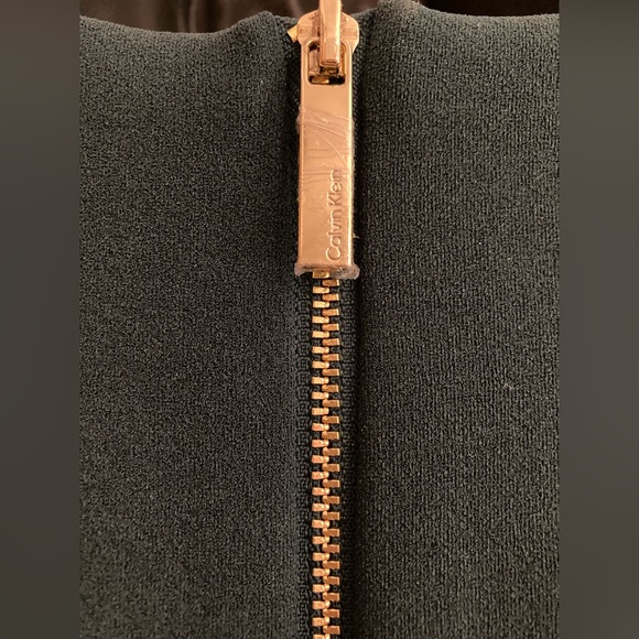 NEW Calvin Klein Fall Green Ruffle Short Sleeve Pencil Sheath Formal Dress 10 - Picture 9 of 17